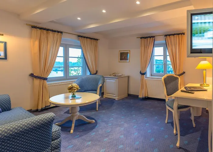 Hotel Am Yachthafen Waren (Mueritz)